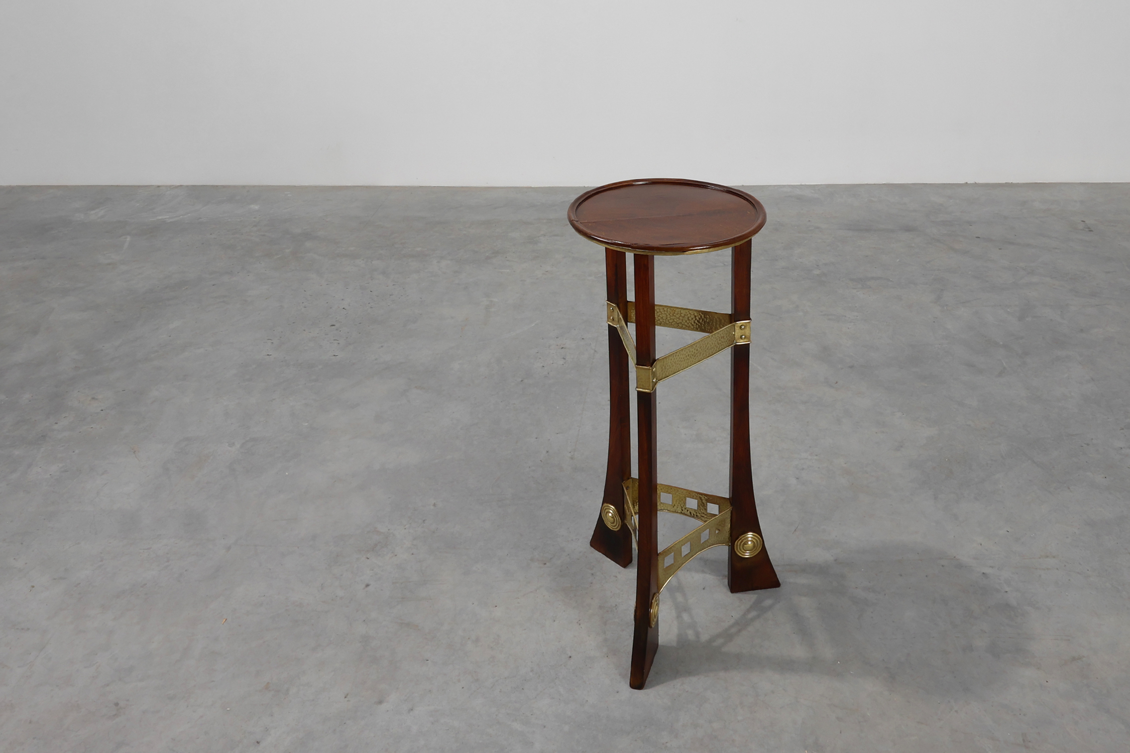 Art Nouveau Pedestal in wood and brass, Belgium, ca. 1910thumbnail